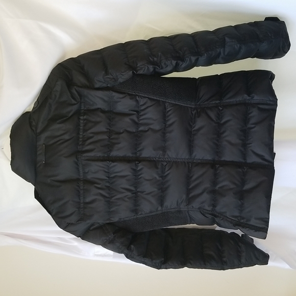 Authentic Burberry Quilted Down Jacket - Picture 4 of 4